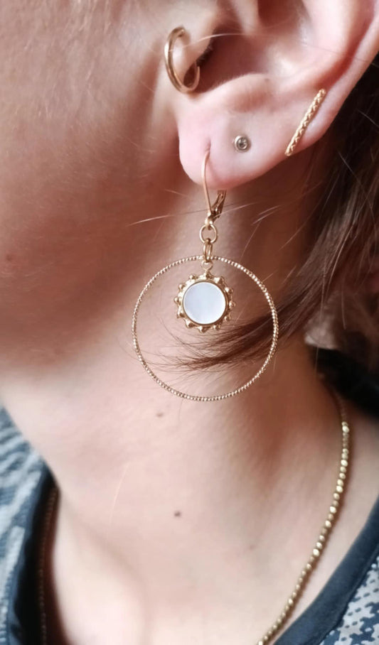 Boucles en acier inoxydable et nacre - Carie