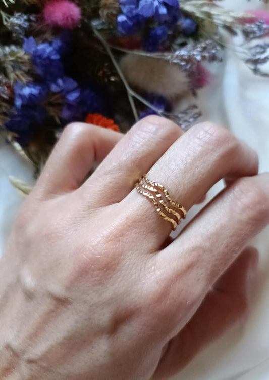 Bague en acier inoxydable et pierre de nacre - Camille