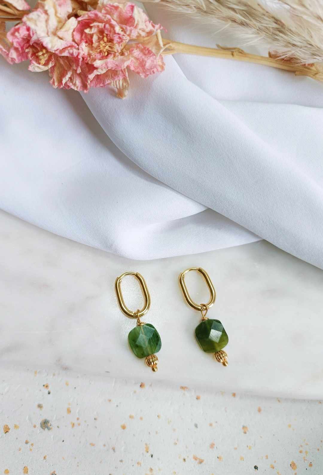 Boucles d'oreilles en acier inoxydable et pierre semi précieuse de jade - Sidonie