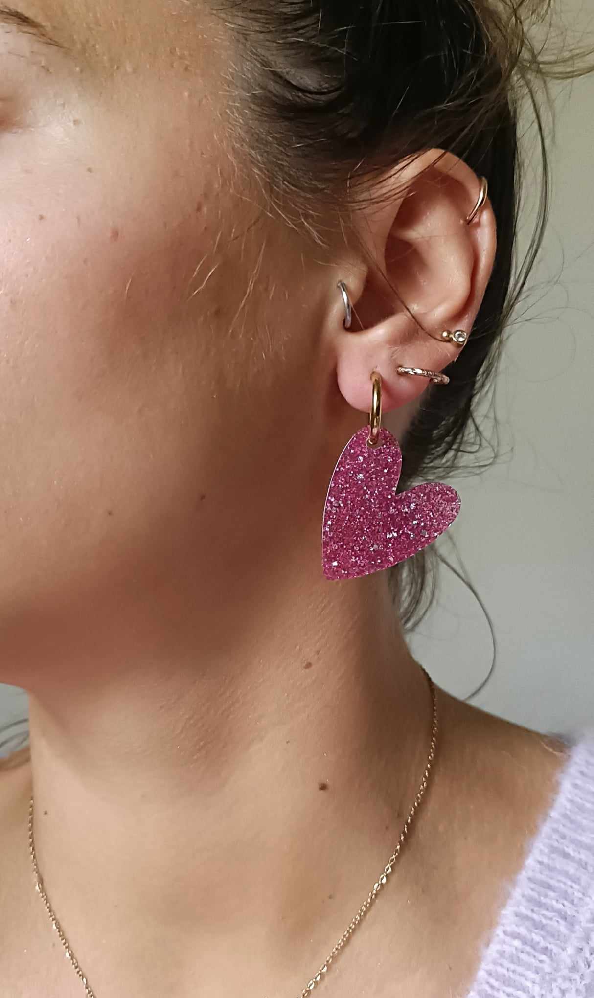 Boucles d'oreilles en acier inoxydable et résine glitter - Coeur