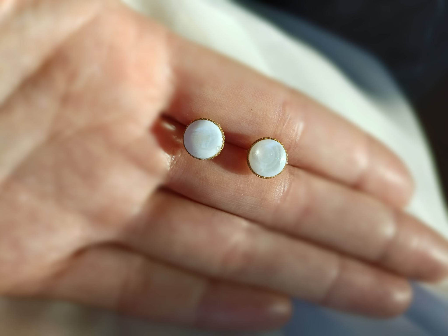 Boucles d'oreilles en laiton doré à l'or fin - Pensées