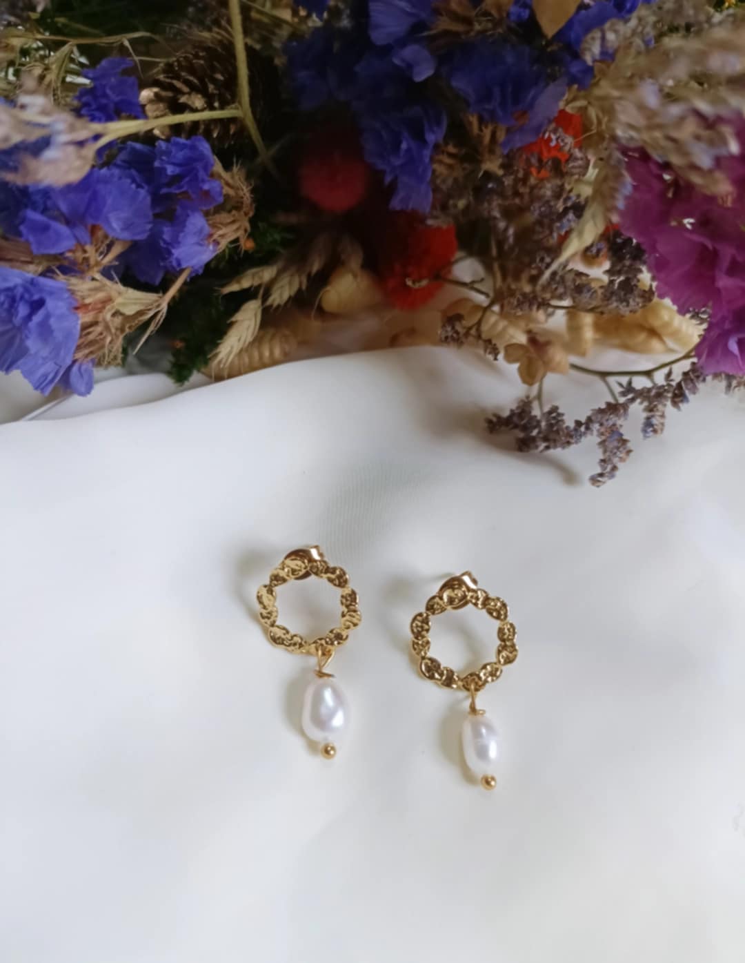 Boucles d'oreilles en acier inoxydable et perle d'eau douce - Léana