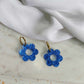 Boucles d'oreilles en acier inoxydable et résine glitter -  Glitter blue