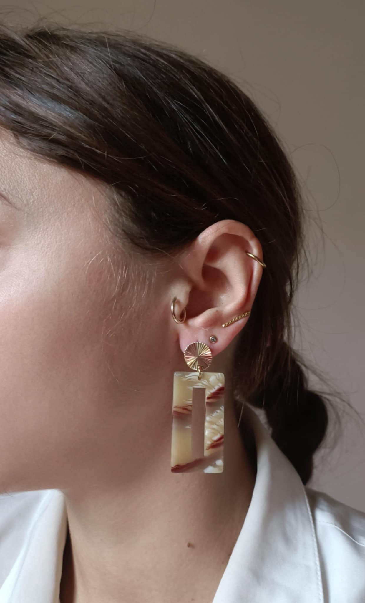 Boucles d'oreilles en acier inoxydable et résine - Colette