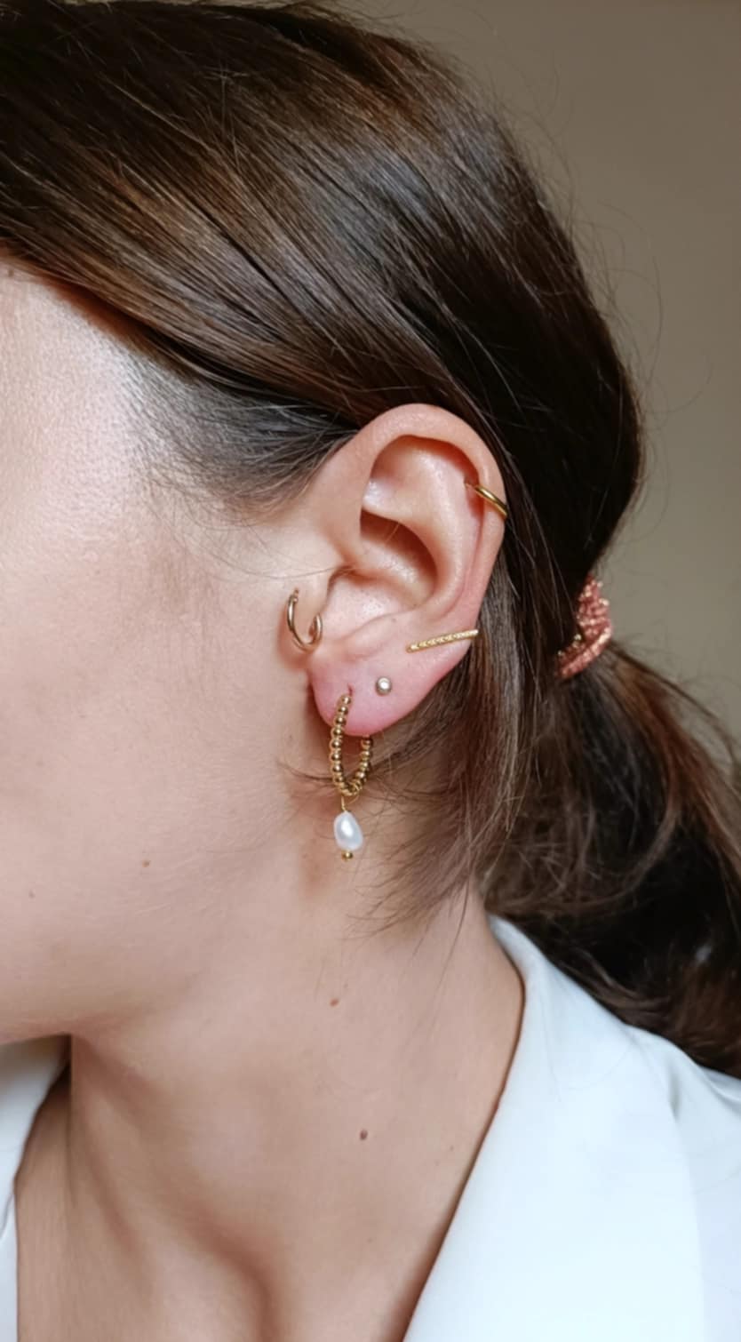 Boucles d'oreilles en acier inoxydable et perle d'eau douce - Rosie